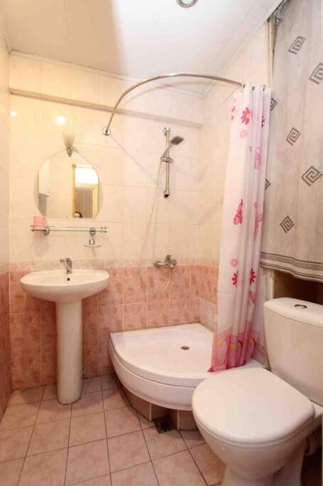 Cozy Apartment In The Center Of Yerevan Luaran gambar
